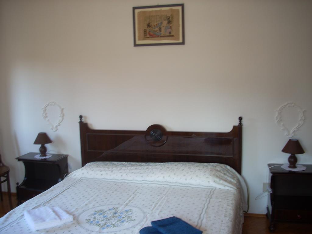 Bed And Breakfast Al Laghetto Basovizza Bagian luar foto